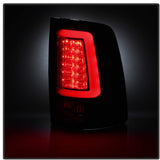 Dodge Ram 1500 13-14 / R (5084064)